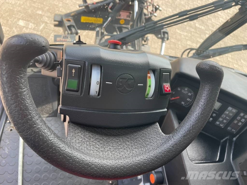 Kässbohrer Pistenbully PB 100 토양관리 장비 - 기타