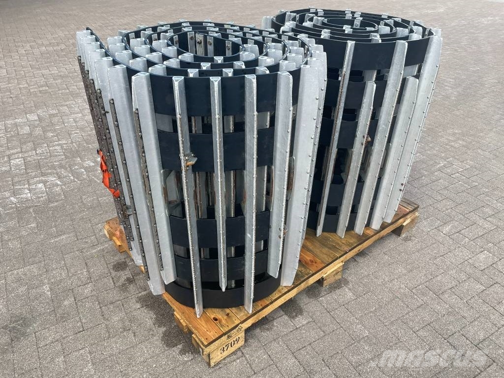 Kässbohrer Pistenbully PB 100 토양관리 장비 - 기타