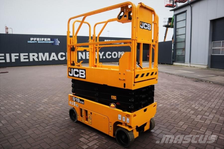 JCB S1930E Valid inspection, 8m Working Height, 230kg Nůžková zvedací plošina