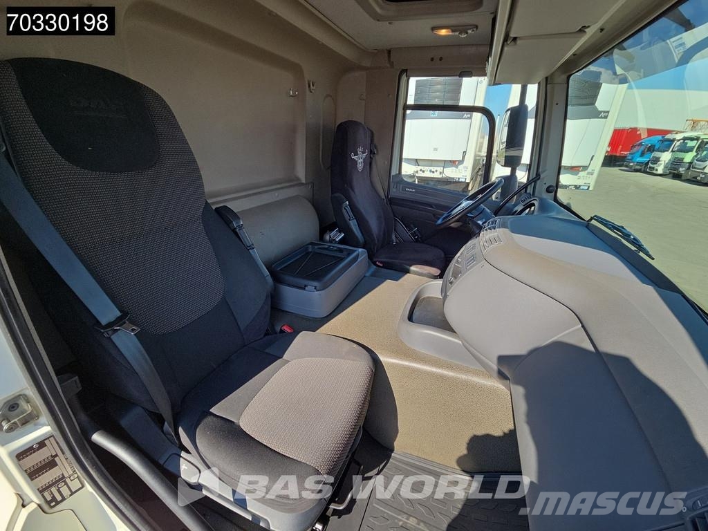 DAF CF 400 6X2 Lift+Steering Axle Retarder 2t Tailgate Kamioni sa ciradom