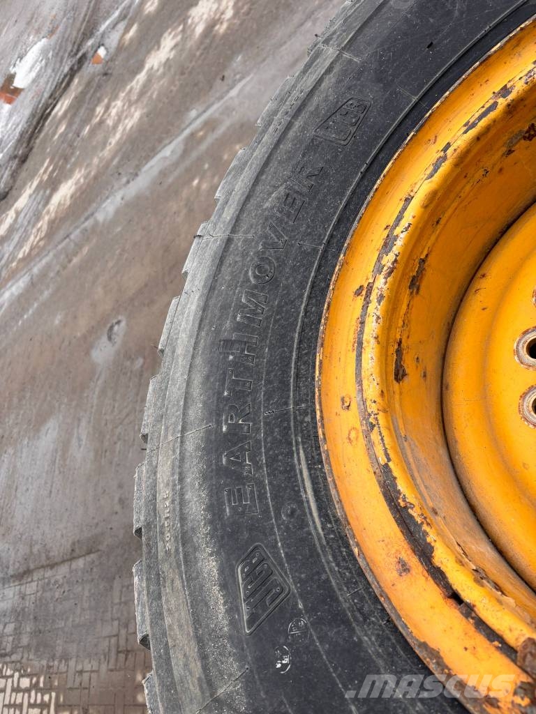 L90H L90G L90F Set of Tires + Rims (NEW) Pneumatici, ruote e cerchioni