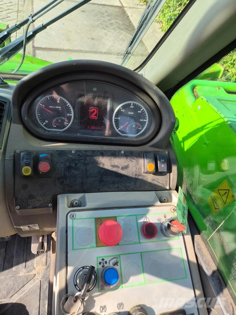 Merlo P38.13 مناولات متداخلة