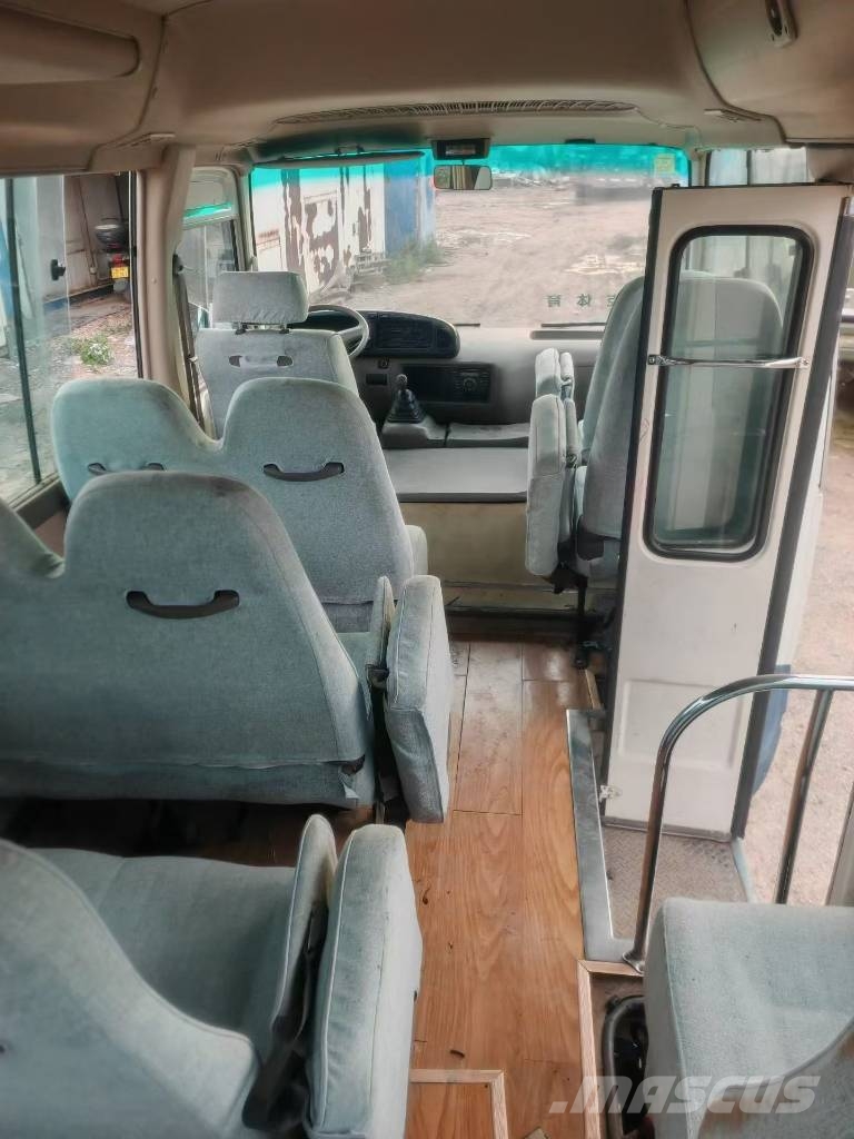 Toyota Coaster Bus Mikroautobusai