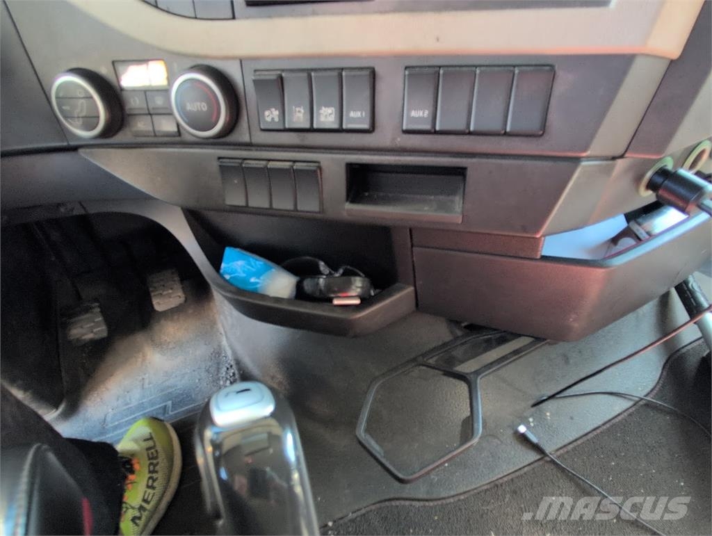 Volvo FH540 Kylmä-/Lämpökori kuorma-autot