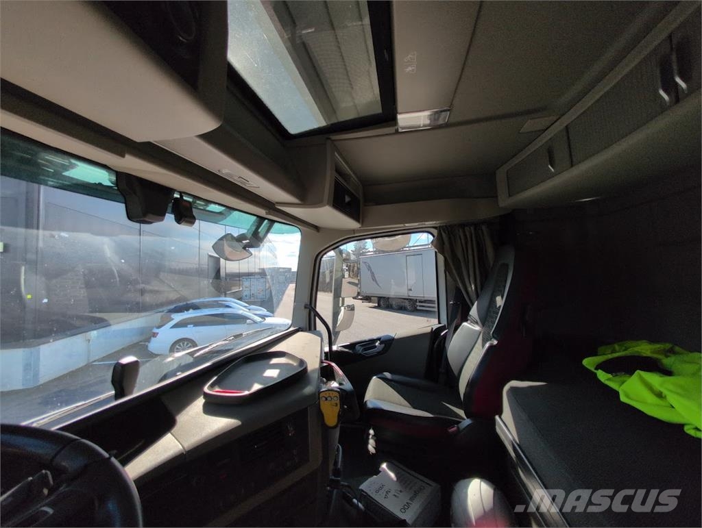 Volvo FH540 Kylmä-/Lämpökori kuorma-autot