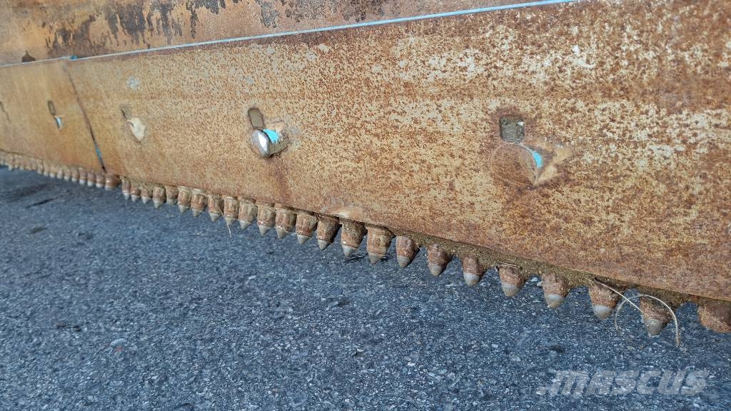 Stark TL 7500 sopivasti heti toimitukseen hyvillä varust Rastras para caminos