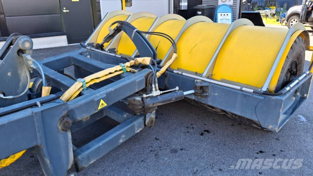 Stark TL 7500 sopivasti heti toimitukseen hyvillä varust Rastras para caminos