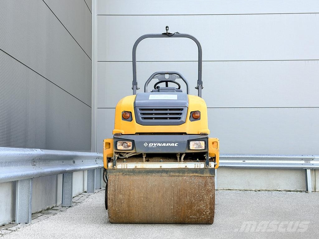 Dynapac CC1100 Котки тротуарні