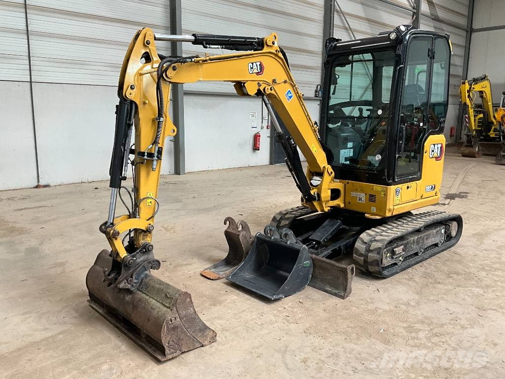 CAT 302.7 CR حفارات صغيرة أقل من 7 طن (حفارات صغيرة)