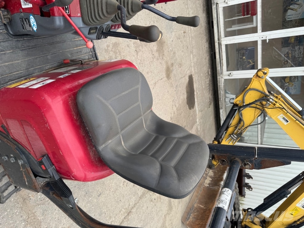 Yanmar SV08 (1E760) حفارات صغيرة أقل من 7 طن (حفارات صغيرة)