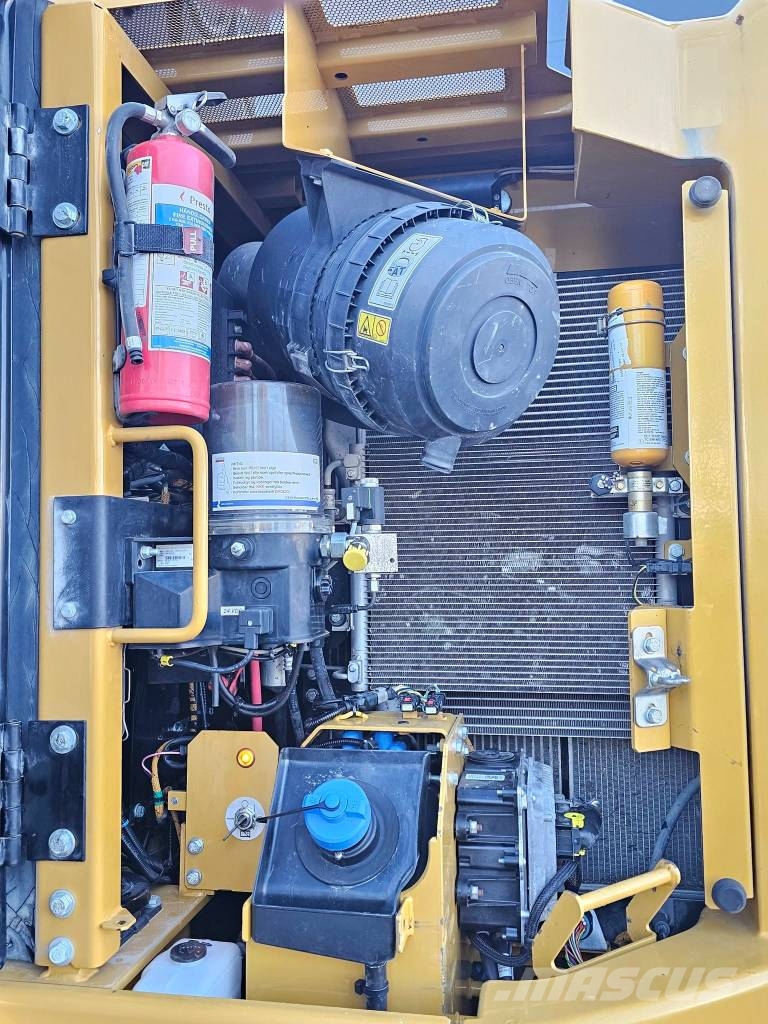 CAT 325FLCR Beltegraver