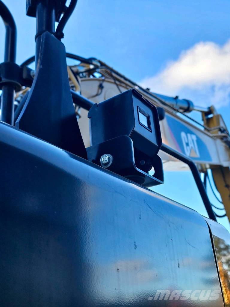 CAT 325FLCR Beltegraver