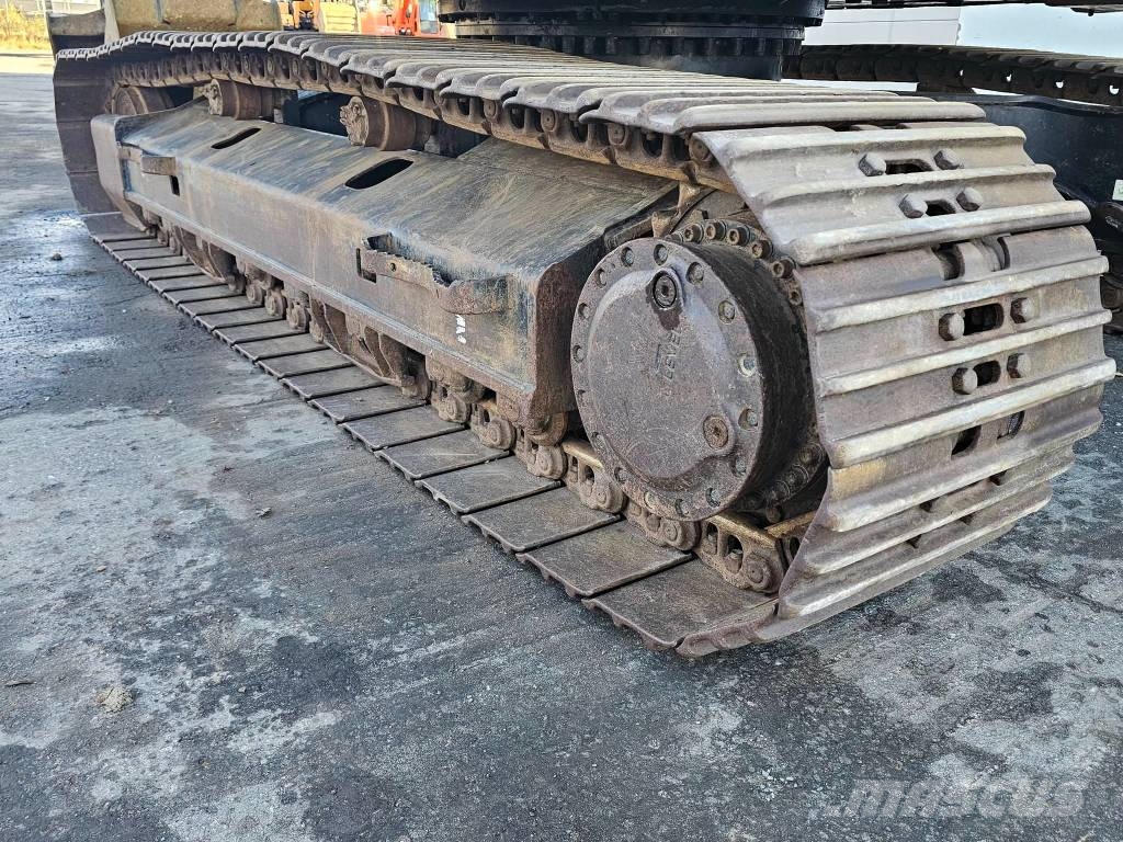 CAT 325FLCR Beltegraver