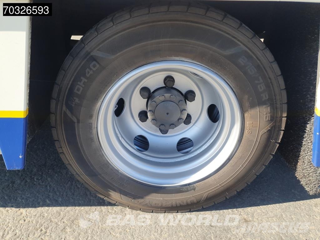 DAF LF 230 LF 4X2 NL-Truck APK Tijhof car transporter Trasportatore per veicoli
