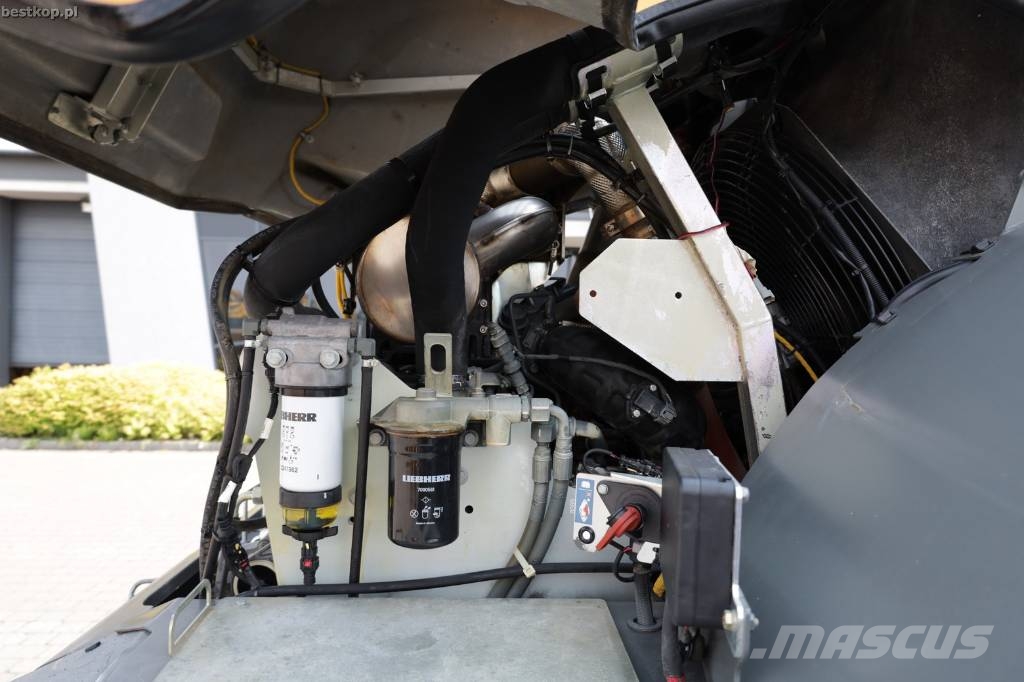 Liebherr L 526 Φορτωτές με λάστιχα (Τροχοφόροι)