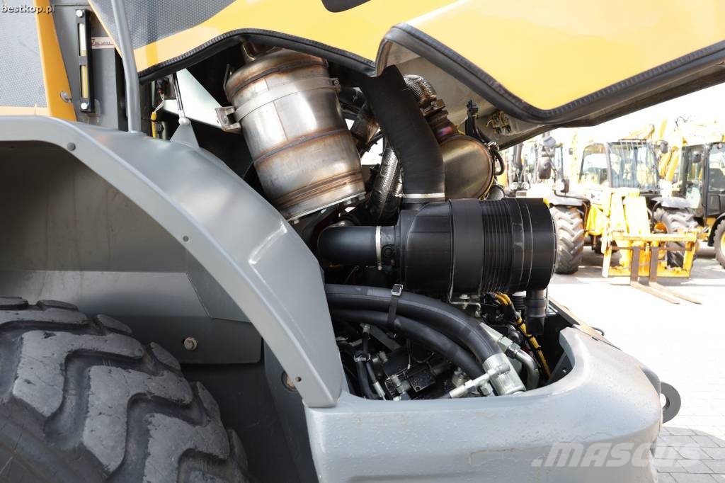 Liebherr L 526 Φορτωτές με λάστιχα (Τροχοφόροι)