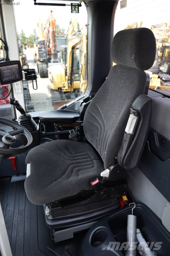 Liebherr L 526 Φορτωτές με λάστιχα (Τροχοφόροι)