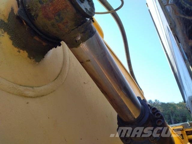 CAT EXCAVATOR Crawler excavators