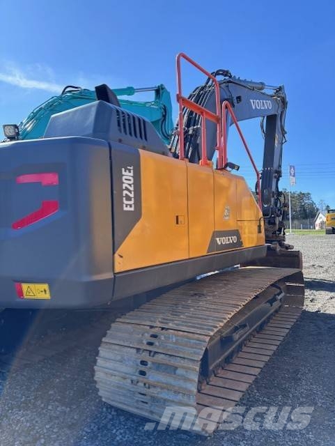 Volvo EC220EL 履带挖掘机