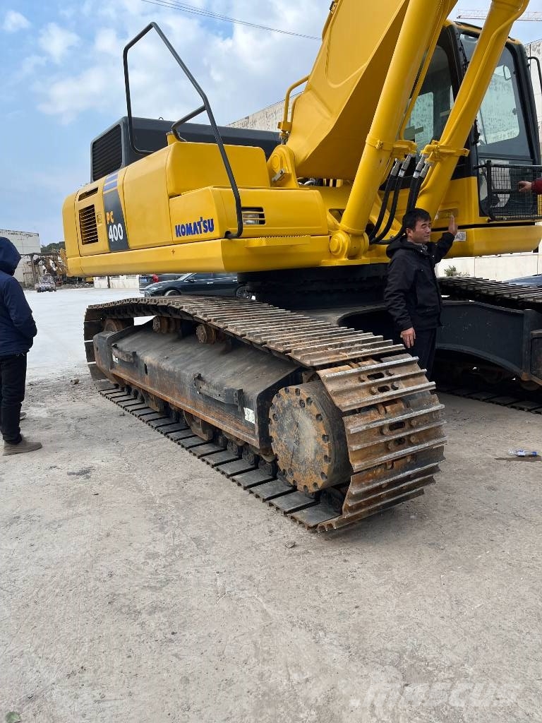 Komatsu PC 400-8 R حفارات زحافة