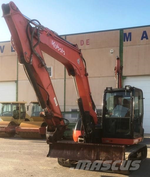 Kubota KX 080-4 Средни екскаватори 7т - 12т