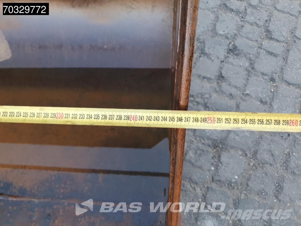 CAT 918 M A/C Wielladers