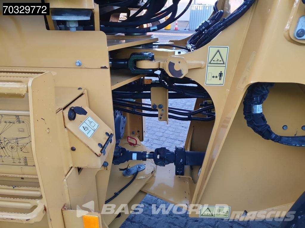CAT 918 M A/C Wielladers