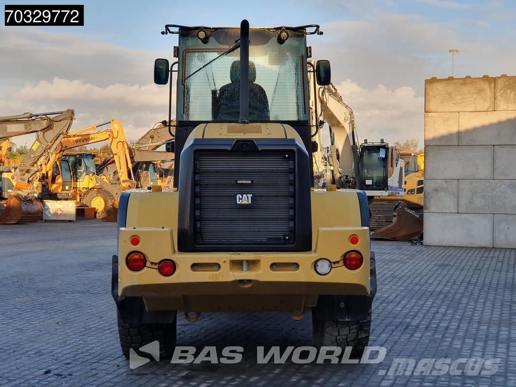 CAT 918 M A/C Wielladers