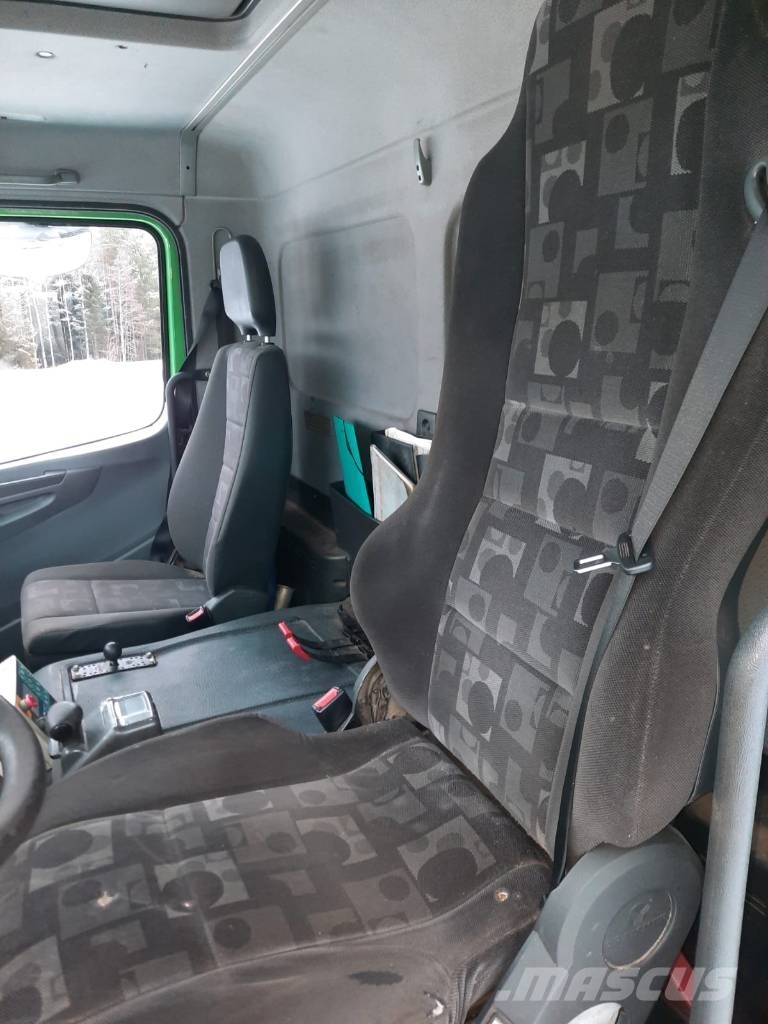 Mercedes-Benz Axor 2533 Camion poubelle