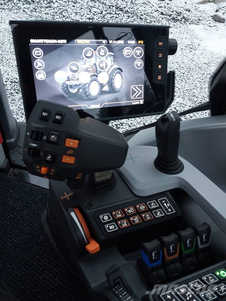 Valtra T 235 D 拖拉机/农用车