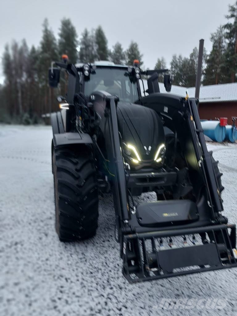 Valtra T 235 D 拖拉机/农用车