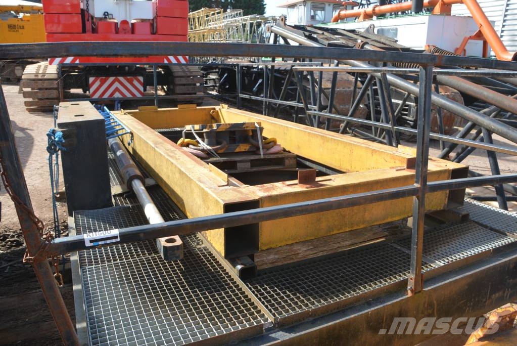 Hitachi KH 500 GLS piledriver / crane Rupshijskranen
