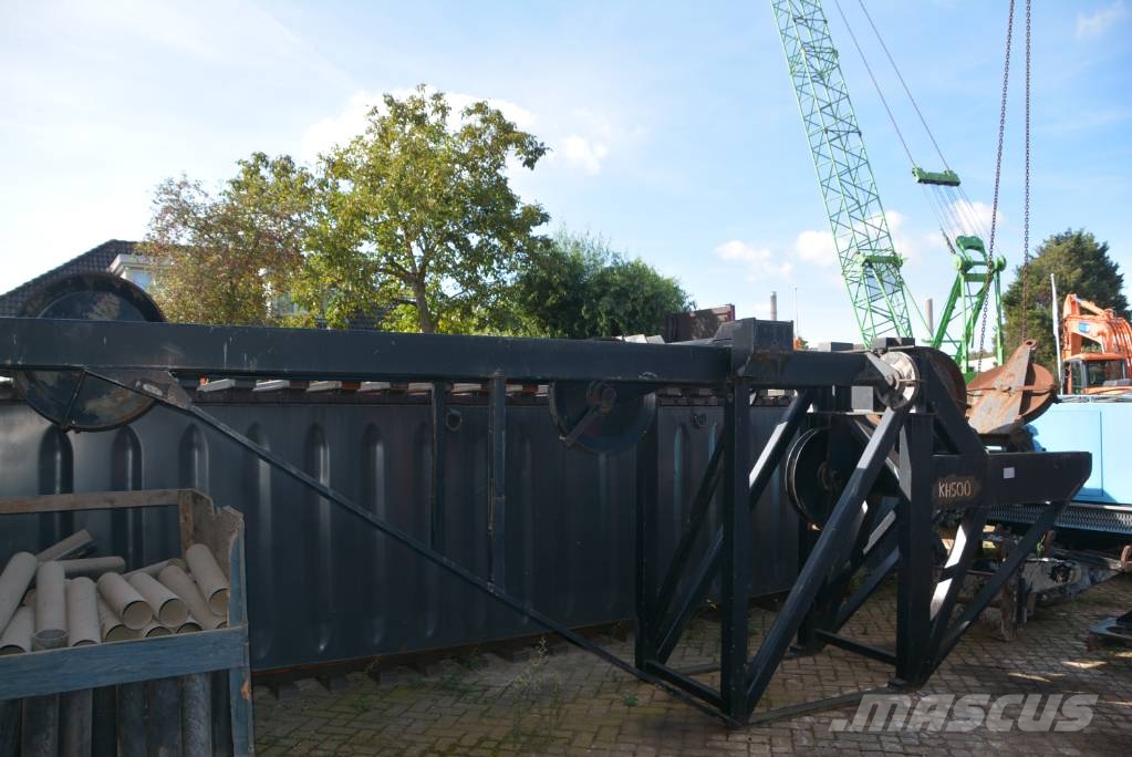 Hitachi KH 500 GLS piledriver / crane Rupshijskranen