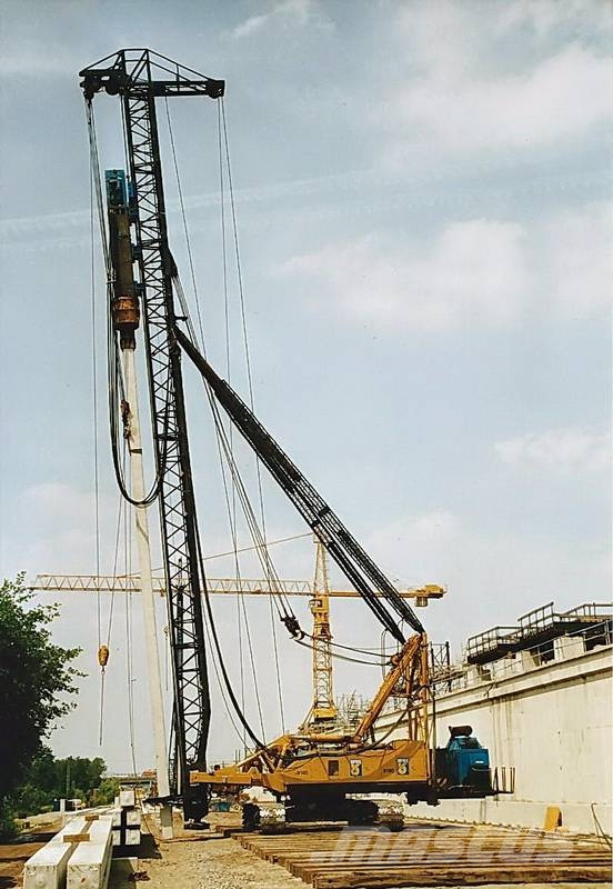 Hitachi KH 500 GLS piledriver / crane Rupshijskranen