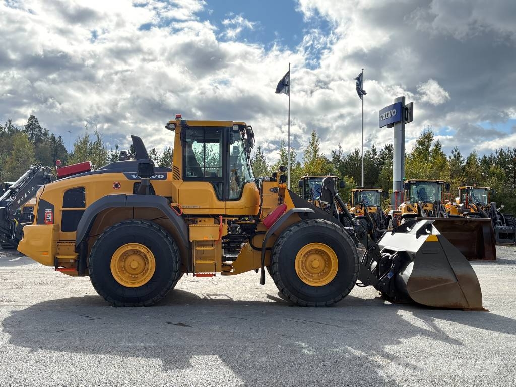 Volvo L 120 H2 Pyöräkuormaajat