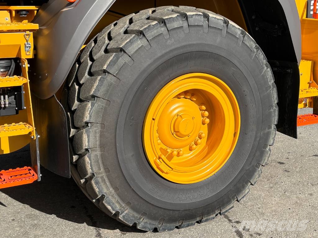 Volvo L 120 H2 Pyöräkuormaajat