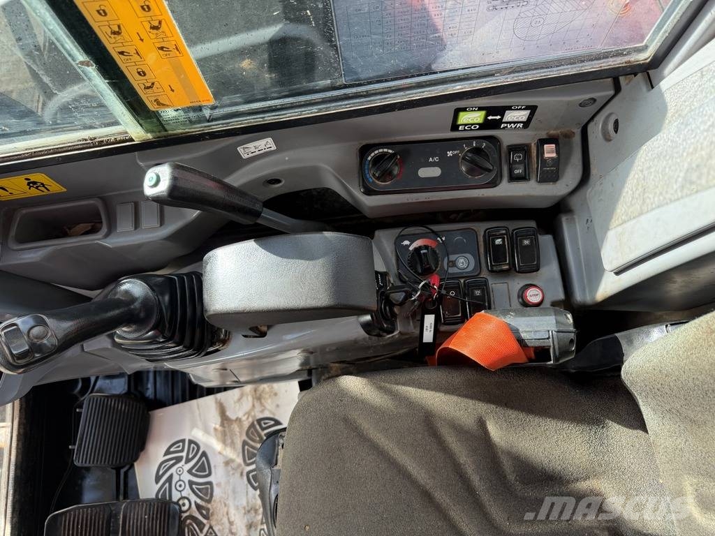 Kubota KX 080-4 8t Mini Excavator Midi-gravemaskiner 7t - 12t