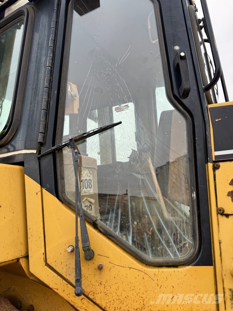 CAT D 5 M LGP 履帶推土機