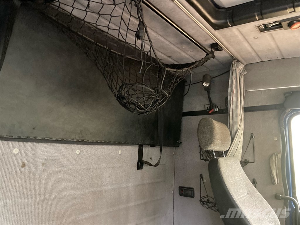 Scania 143 H Kabine i unutrašnjost