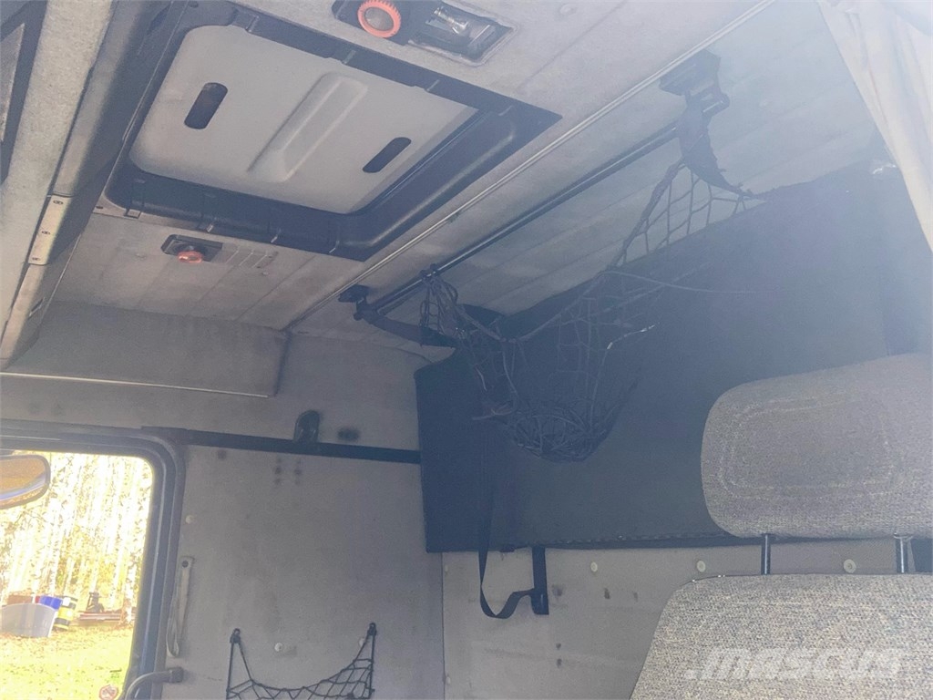 Scania 143 H Kabine i unutrašnjost
