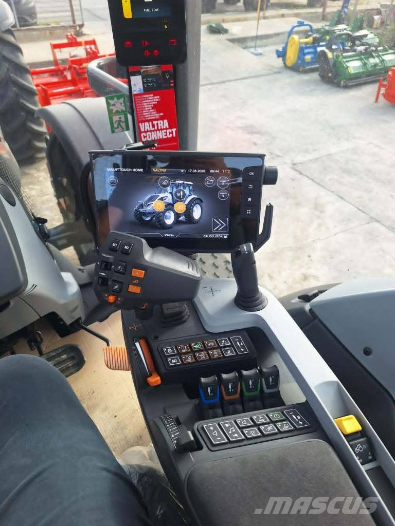 Valtra T 145 VERSU Traktorer