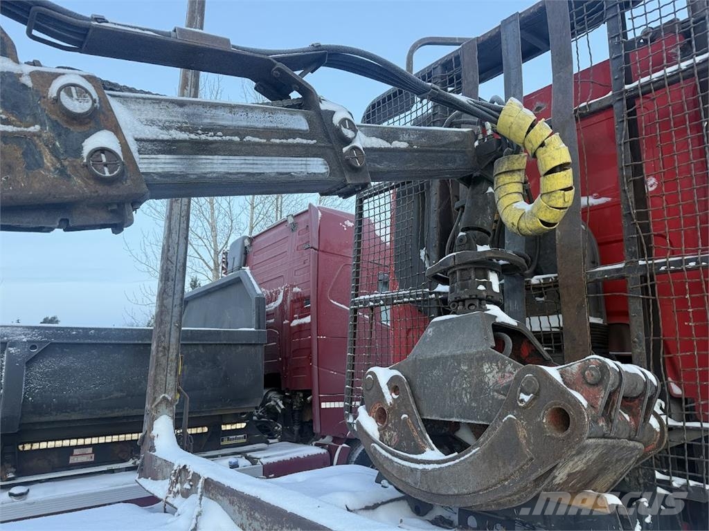 Sisu R500 6x4 شاحنات أشجار
