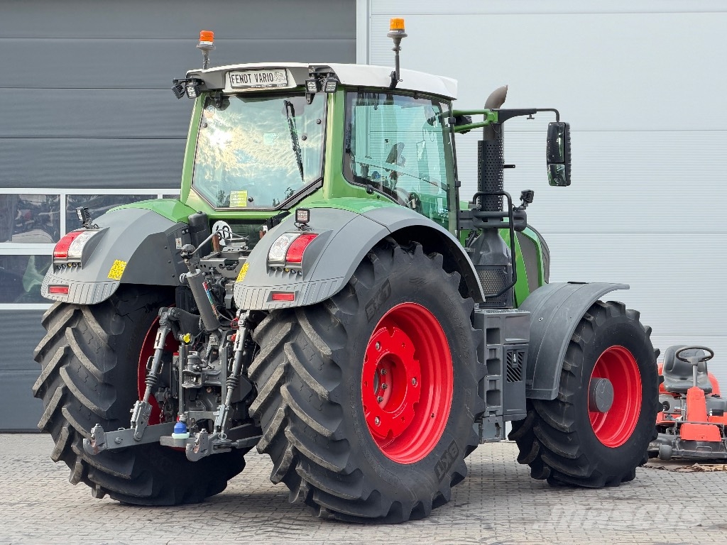 Fendt 828 S4 Profi Plus Tractoren