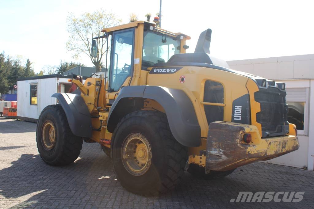 Volvo L 110 H لوادر بعجل