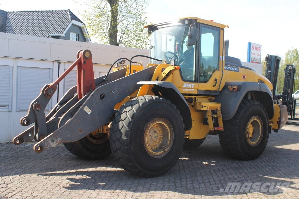 Volvo L 110 H لوادر بعجل