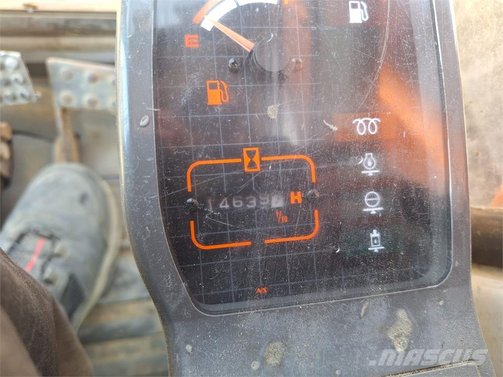 Fiat-Hitachi FH330LC-3 PITKÄ PUOMI Rupsgraafmachines