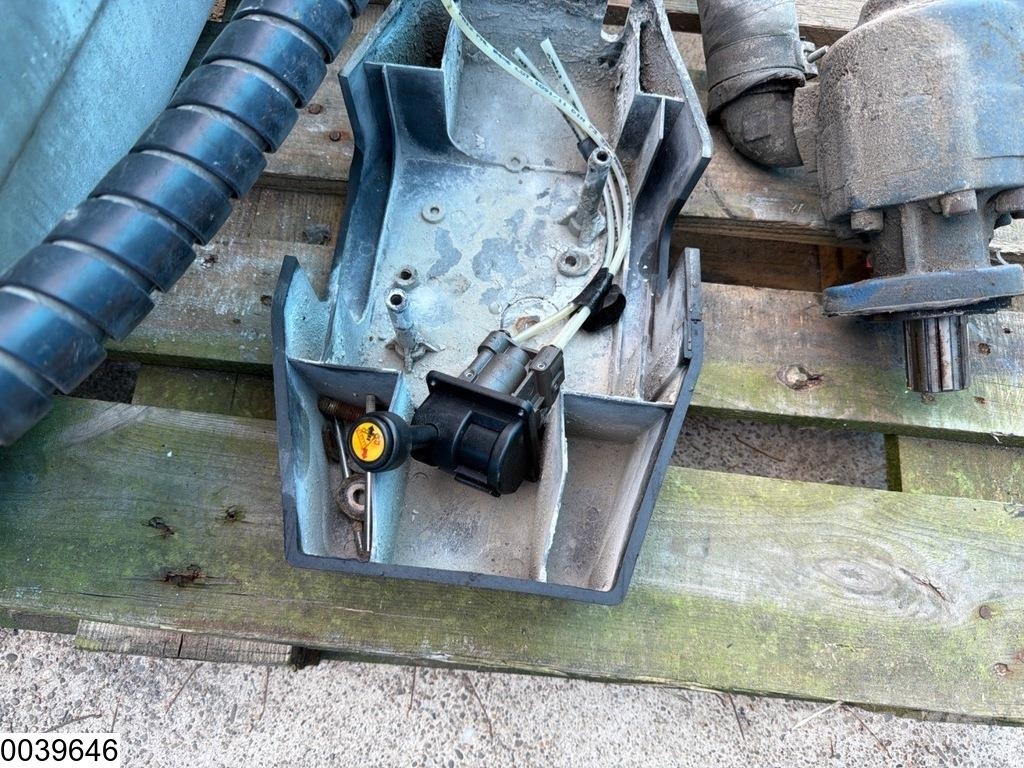 Hyva Tank, pump, hoses, control valve Hidráulica