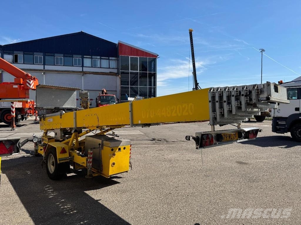 Paus 37WH - 37 METER / 300 KG - TÜV UNTILL 07/2027 المنصات الهوائية المثبتة على مقطورة