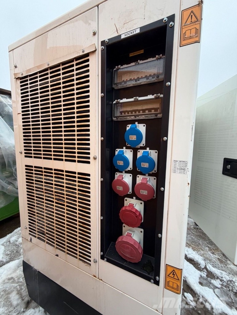 JCB G 220 QX Generator 200 KVA Notstromaggregat 160 KW Diesel generatoren