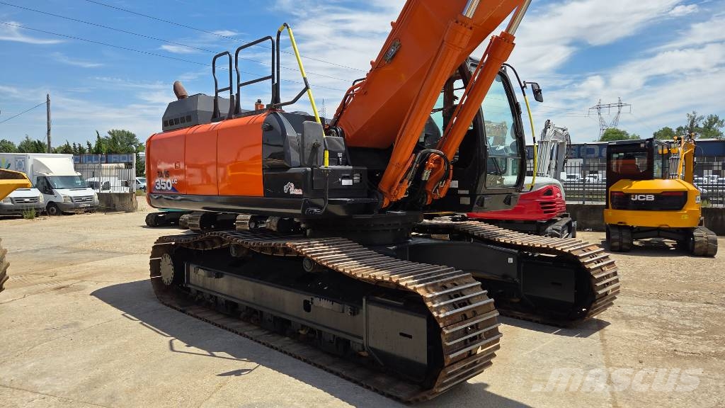 Hitachi ZX 350 LC-6 حفارات زحافة